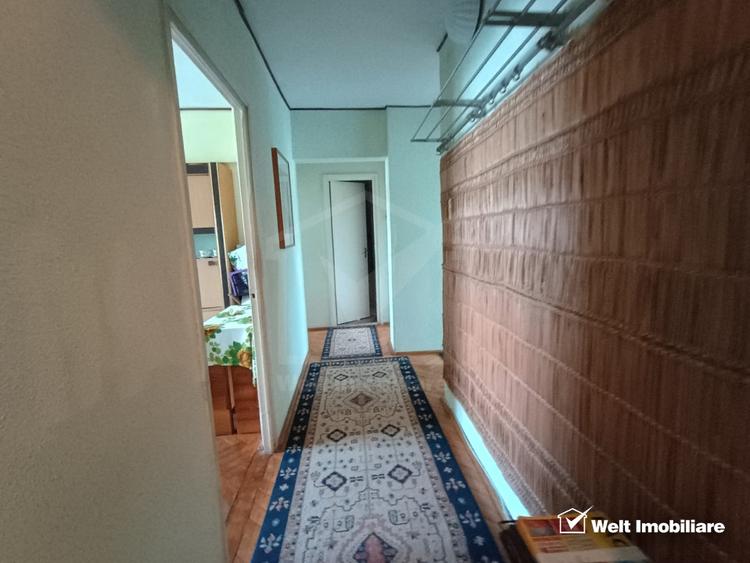 Apartament cu 4 camere 2 bai camara debara Piata Flora