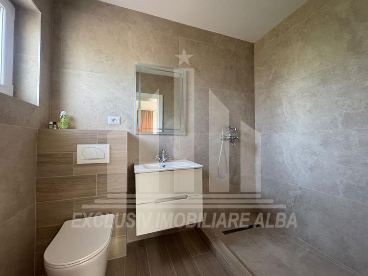 Casa individuala | 130 mp | 477 mp teren | Toate utilitatile | Cetate