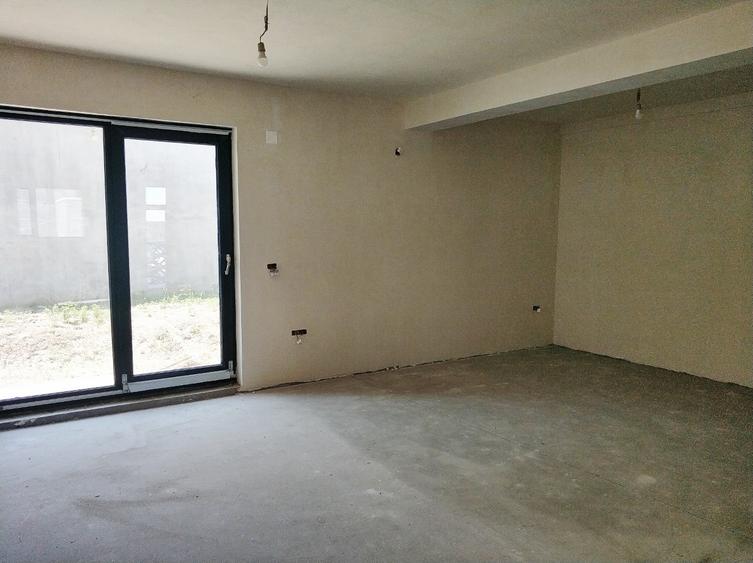 Ovidiu - Vila noua P+E+Terasa, încălzire în pardoseală, vedere spre lac