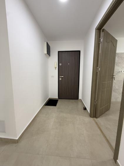 Apartament lux, 4 camere, 84 mp utili + 2 balcoane - COMPLEXUL STUDENTESC