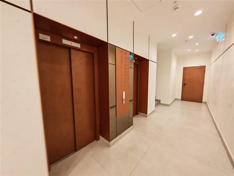 Apartamant 2 cam de vanzare - Aviaitiei Tower - pentru investitie