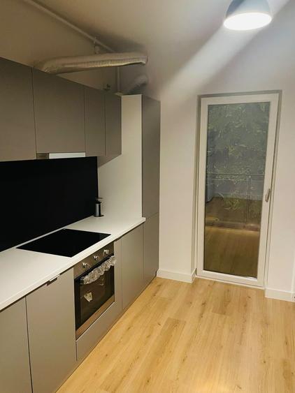 Studio dublu, lux , centrala proprie,terasa, parcare subterana, metrou