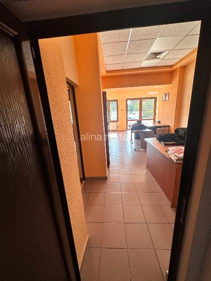 VANZARE SPATIU COMERCIAL STR.PORTULUI - 3