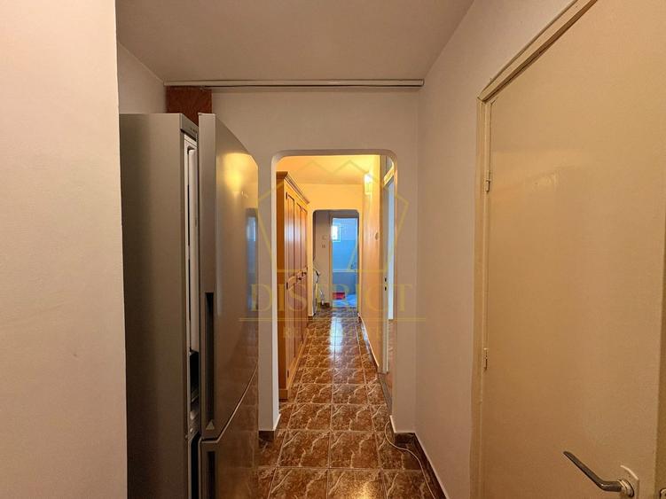 Apartament cu 3 camere, mobilat si utilat | Soarelui