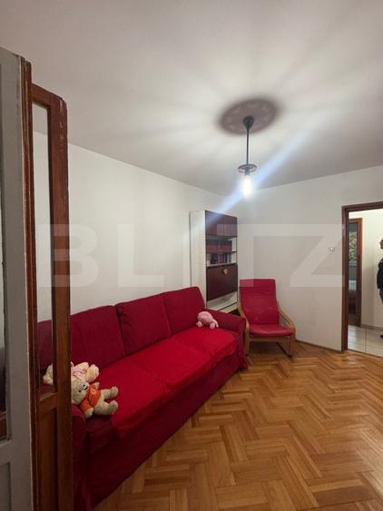 Apartament de 3 camere, 70 de mp, zona Alexandru Obregia