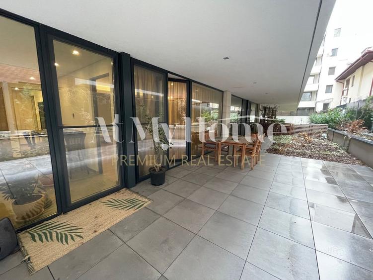 Apartament MODERN cu 3 camere, nemobilat, finisaje lux, parcare, 90mp terasa