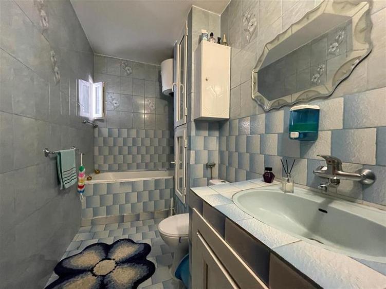 Apartament 3 camere de vanzare zona centrala Tulcea