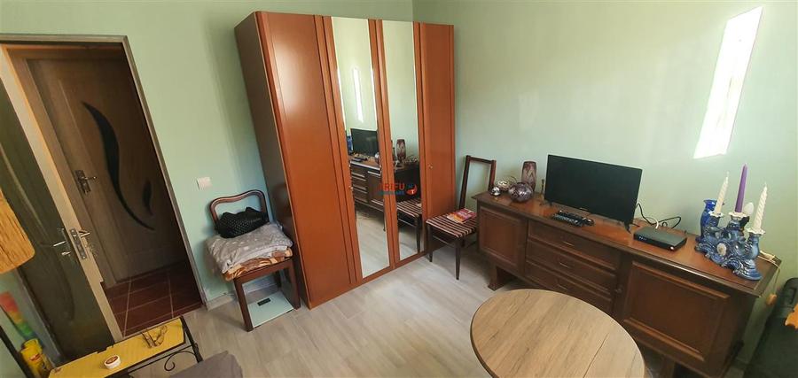 Apartament 2 camere Cetate zona Piata!