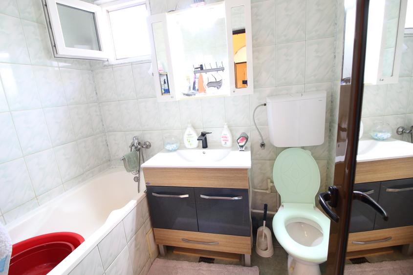 Ap. 2 camere Micro 40, L-uri, bld-ul Traian Vuia, renovat
