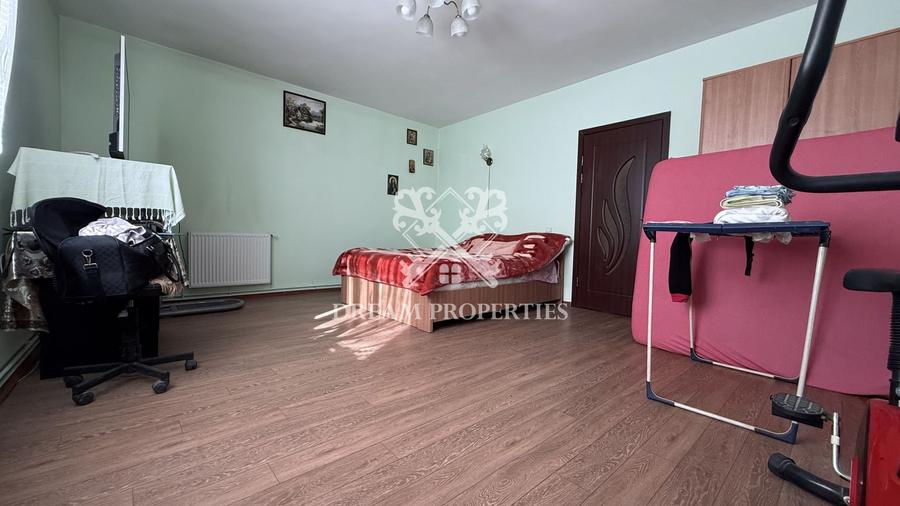Casa individuală de vanzare, teren 1000 mp, zona Campenesti