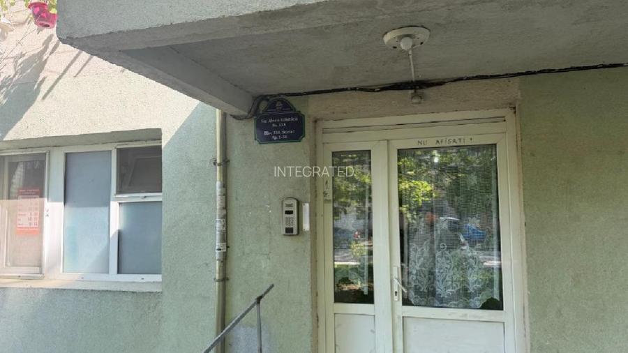 Focsani - str. Echitatii, Garsoniera 20 mp - etaj 4/4 - 4
