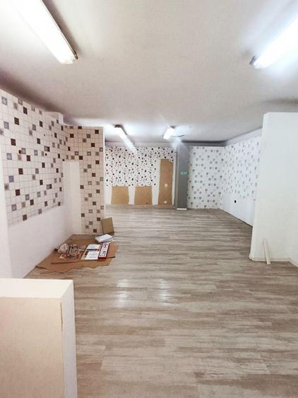 Spatiu comercial si depozite, teren 1673 mp, la iesire din Dej spre Cluj