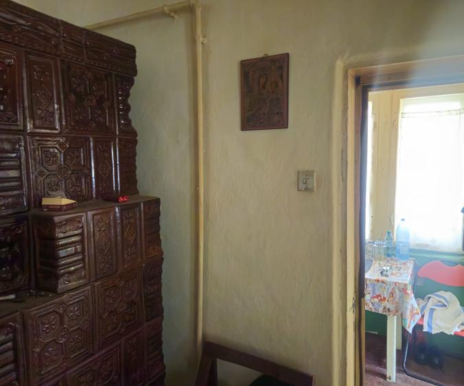 Glina - casa batraneasca si teren 1159 mp