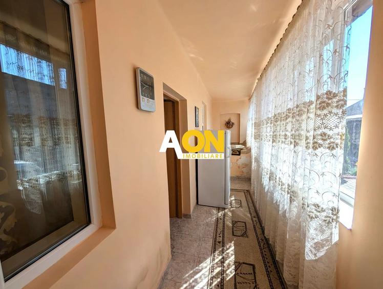 De vanzare casa 4 camere, 939mp teren, Oarda de Jos