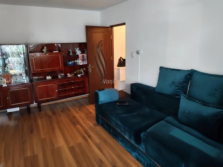 Vând apartament 2 camere, Tăndărei, jud. Ialomița - 3