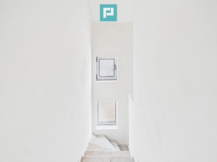 Duplex spațios 102 mp utili, teren 350mp in Covaci
