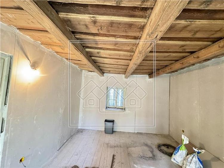 Casa individuala cu gradina, teren 1278 mp, sat Ludos, jud Sibiu