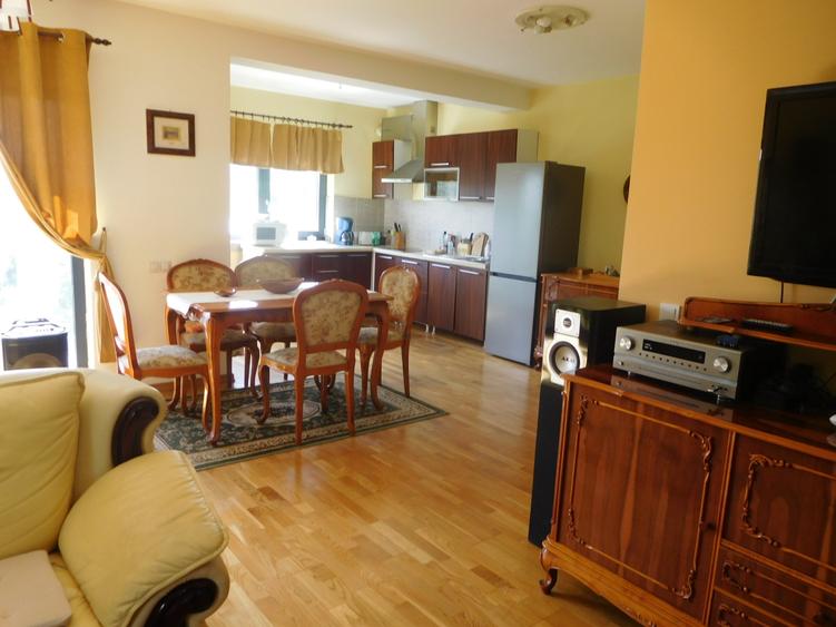 Duplex disponibil la vanzare, zona frumoasa