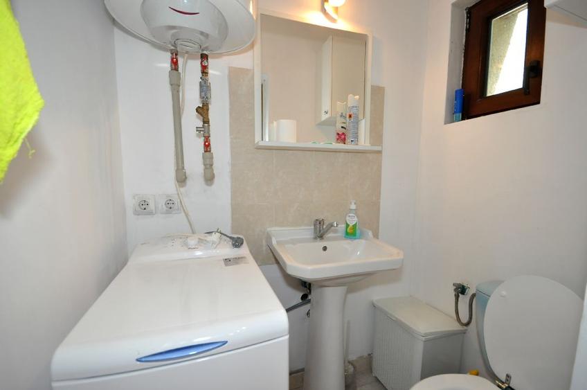 Inchiriere apartament 2 camere in vila, curte, Cotroceni Arenele BNR