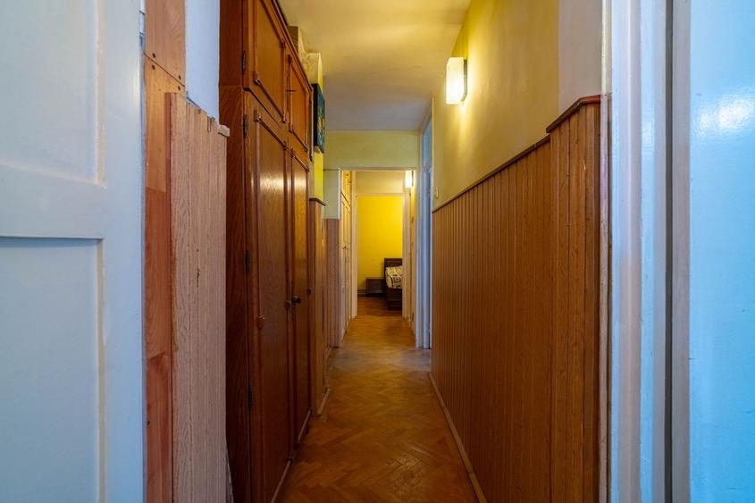 Apartament spațios cu 4 camere – Zona Boul Roșu 0% COMISION