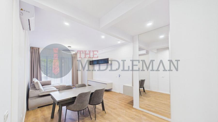 Apartament 2 Camere Spațios | Tavan 3m | Metrou în Fața Blocului