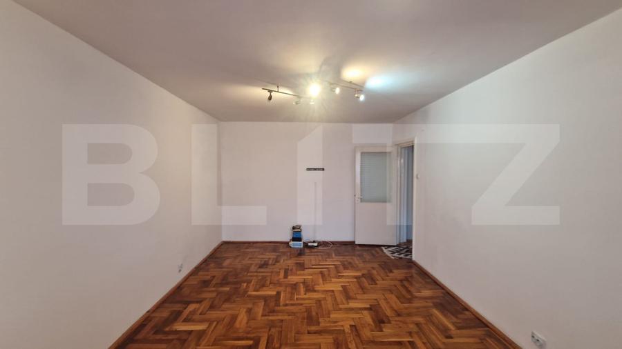 Oferta Craciun!!1 Apartament decomandat , 2 locuri de parcare, beci