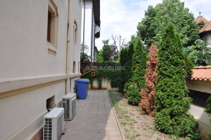 Vilă interbelică renovată cu 440 mp utili și curte privată - 17