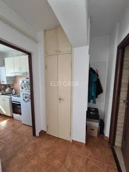 Apartament cu 1 camera, decomandat, Gara - 5 minute de Piata Unirii - 4