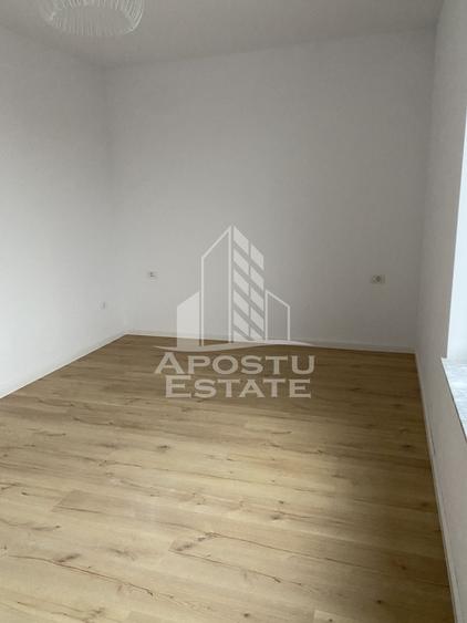 Duplex cu finisari de lux in cartier rezidential Remetea Mare,Bucovat