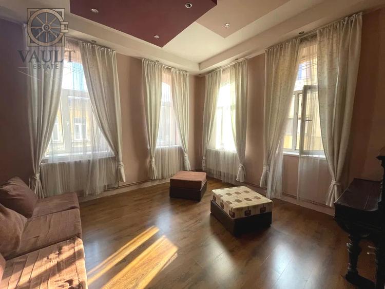 Apartament 3 camere in vila - Piata Regina Maria