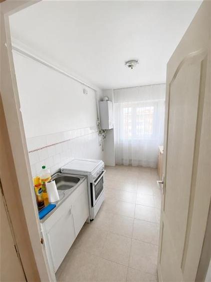 Apartament 2 camere decomandat Judetean, str. Zizinului