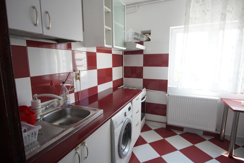Metrou Dristor | Loc de parcare | Bloc mixt | Garsoniera decomandata