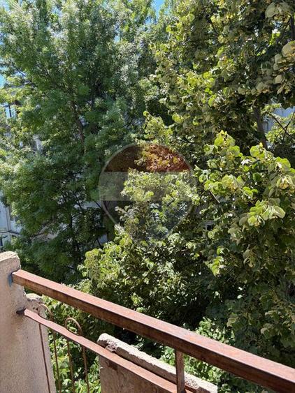 Apartament cu 2 camere de vânzare în zona Tomis III
