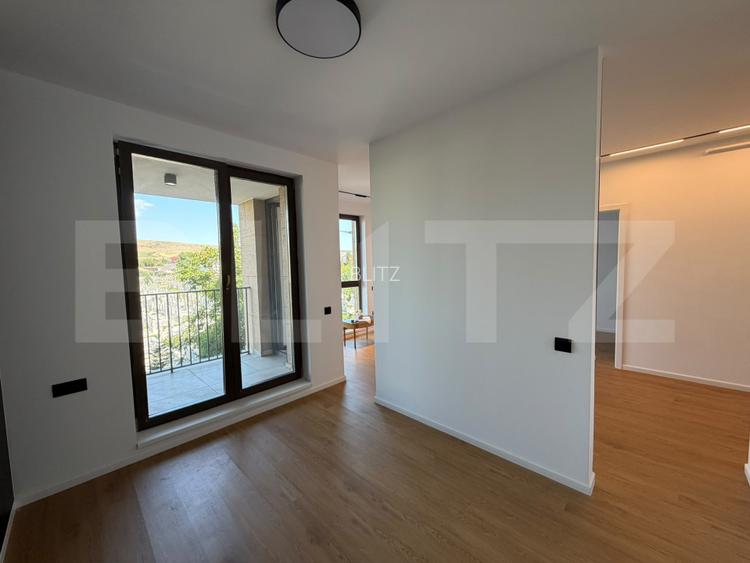 Spatiu pretabil birou, 45 mp, zona Eroilor - 2