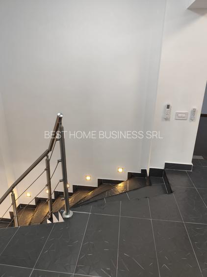 Apartament tip Penthouse 200 mp Plaza Union