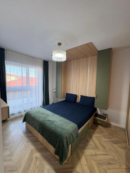 Apartament 3 camere, 56 mp, zona Independentei