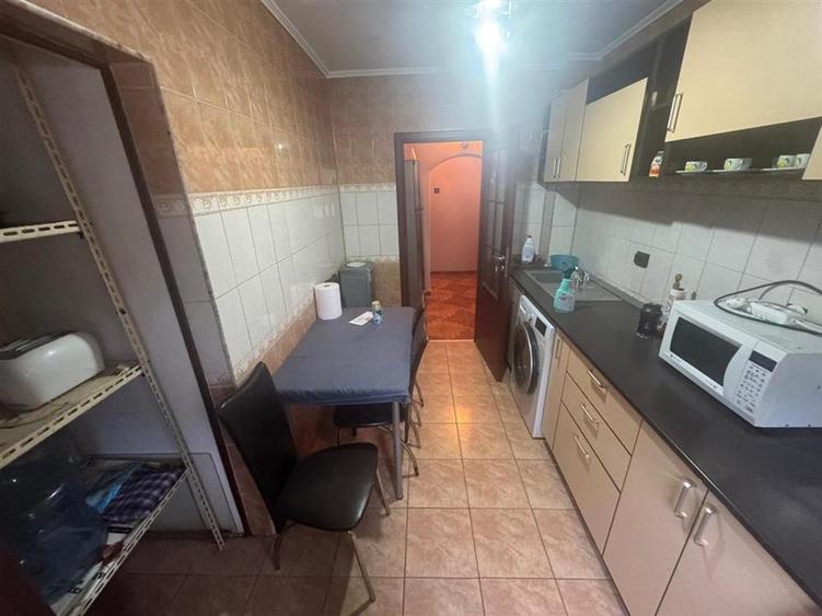 Ap 2 cam, 55 mp utili,et 3/4,zona Brailei,stare buna ,mobilat, utilat