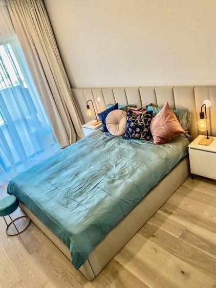 Penthouse- 4 camere cu rooftop de 200mp