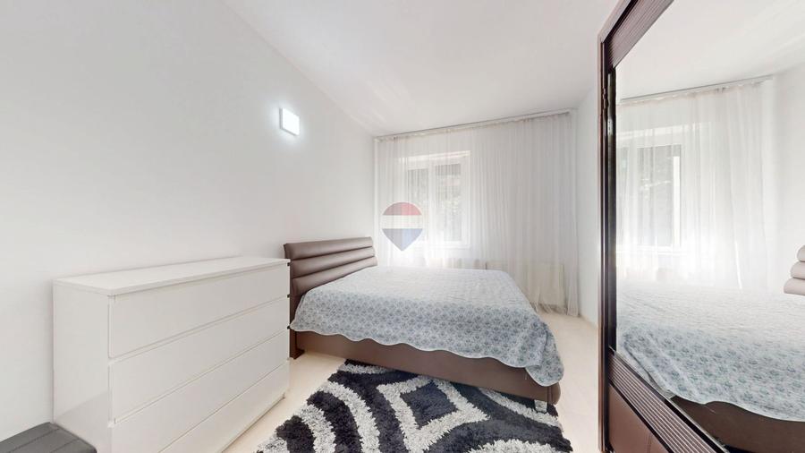 3 camere | Centrul Civic – zona Gării | Parcare privată | Jacuzzi