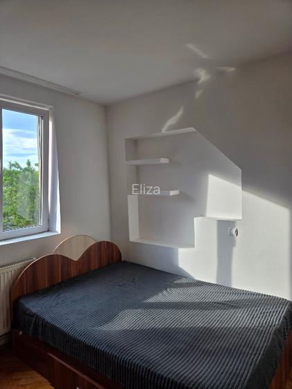 Apartament cu 3 camere de vânzare – Zona Centrală - 11