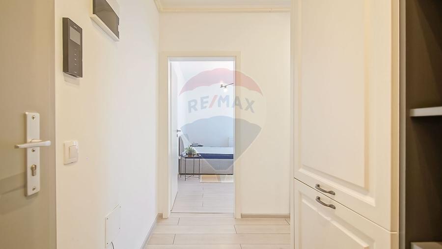 Apartament cochet 2 camere open space|loc de parcare|boxa