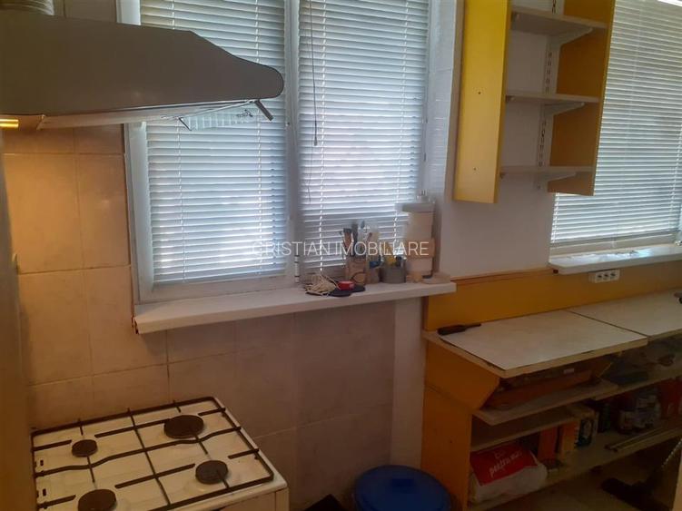 2 camere 48 mp Confort 1 parter cu balcon zona Bella Italia - 6
