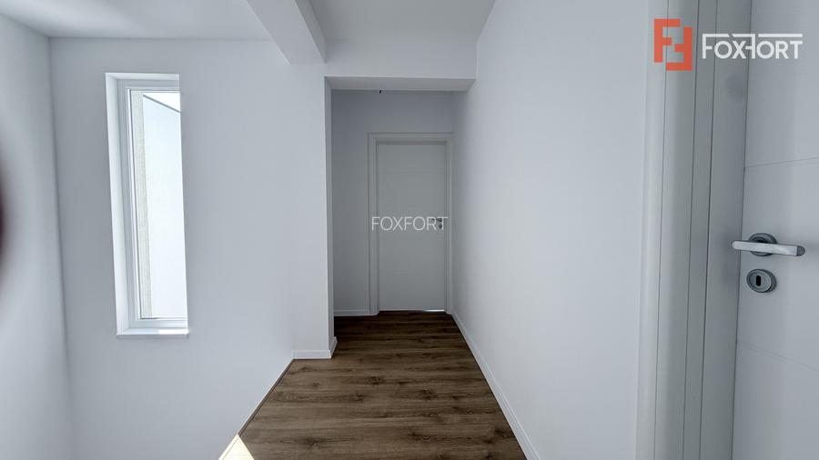 Comision % Duplex de vanzare 5 camere, cu toate utilitatile - Mosnita