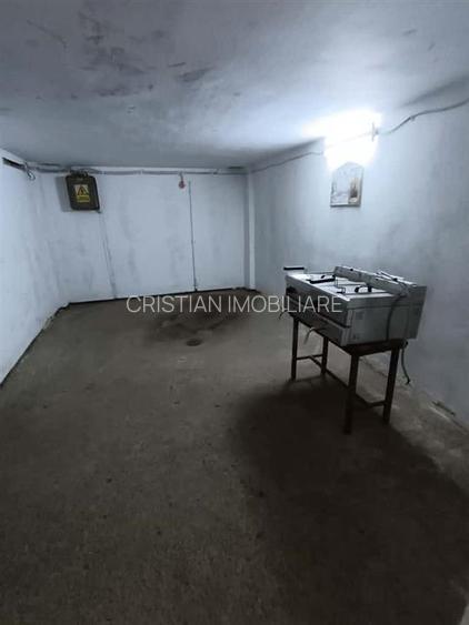 Hala 190 mp, D+P din boltari, intre Garii si C.Galati - 7