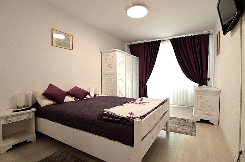INCHIRIERE APARTAMENT 3 CAMERE DECEBAL –RESTAURANT DUMAN