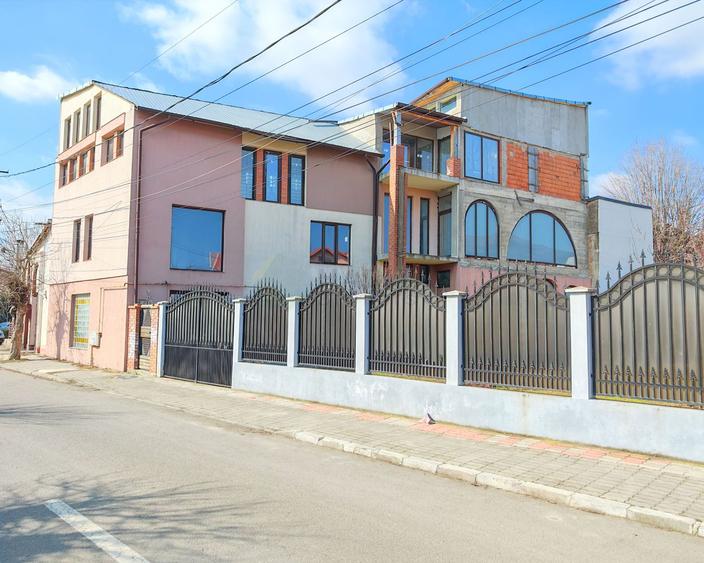 Oportunitate I în Centrul Târgoviștei: Clădire de 498 mp