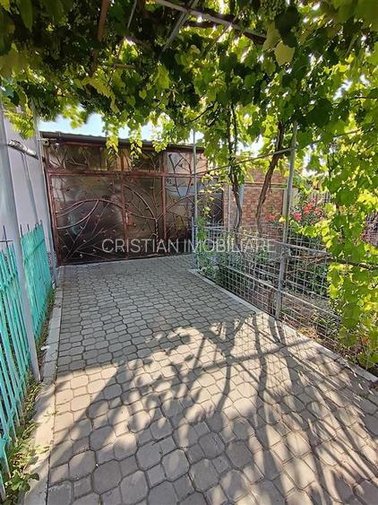 Casa 5 camere, teren 182 mp, zona Apollo-Plantelor - 12