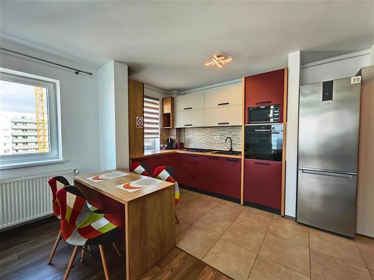 Inchiriere Apartament 2 camere, complex Top City, mobilat utilat