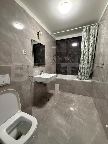 Apartament 2 camere, 60 mp, parcare, zona Tractorul
