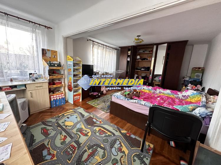 Casa cu 3 camere  in Cetate la asfalt cu 1176 mp Teren - 7